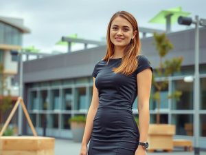 Can your outfit really change how your body looks?